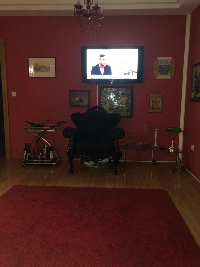 Love Βελιγράδι Εξωτερικό φωτογραφία